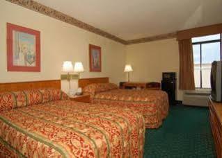 Hotel Western Coliseum 3*